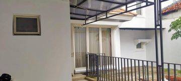 Rumah Bagus Cluster Greenwood Elysium Residence Lippo Cikarang