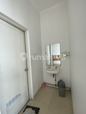  Ruko di Green Lake City 286 m² Unfurnished