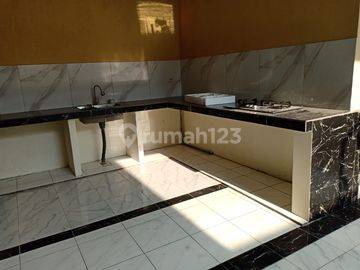 Rumah siap huni sangat terawat Taman Holis Indah