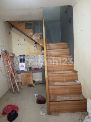 Rumah murah komplek kimia Farma ciledug
