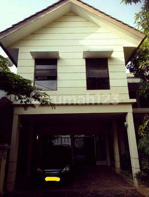 Rumah Dalam Kompleks Siap Huni di Pondok Labu Jakarta Selatan