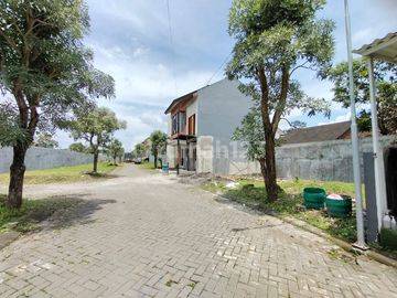 Dijual Rumah Siap Huni Dalam Cluster Maguwoharjo Banting Harga