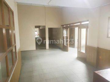 Dijual Dan Sewa Tempat Usaha Terawat Mainroad Setiabudi Bandung