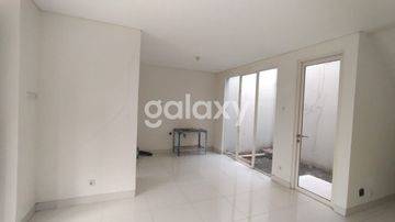 Disewakan Rumah Minimalis 2 Lantai di Grand Pakuwon Cluster Adelaide