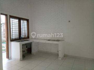 Rumah minimalis masa kini di cluster ujungberung