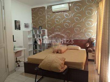 Rumah Cantik Semi Furnish The Green Cluster Venetian Bsd City