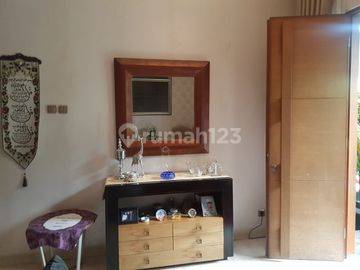 Rumah Fully Furnished di Sektor 7 Bintaro Jaya 6,25 M 5567 Oc
