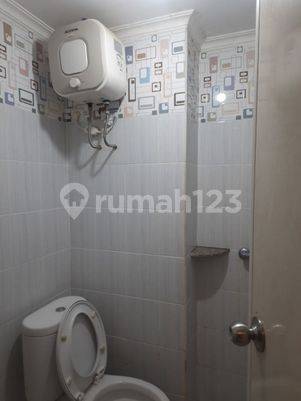 Apartemen 2br Puncak Cbd Sudah Termasuk Service Cas Mewah Interior Lengkap Dekat Gunungsari, Pakuwon Mall, Graha Famili Dian Istana Dekat Tol Dan Unesa