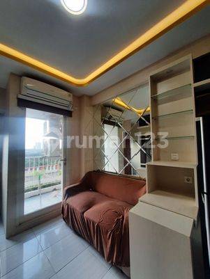 Apartemen 2br Puncak Cbd Sudah Termasuk Service Cas Mewah Interior Lengkap Dekat Gunungsari, Pakuwon Mall, Graha Famili Dian Istana Dekat Tol Dan Unesa