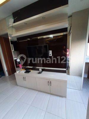 Apartemen 2br Puncak Cbd Sudah Termasuk Service Cas Mewah Interior Lengkap Dekat Gunungsari, Pakuwon Mall, Graha Famili Dian Istana Dekat Tol Dan Unesa