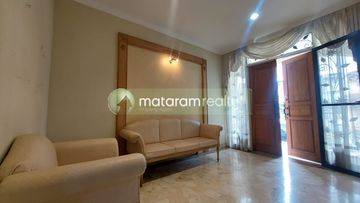 Rumah Lux Full Furnished Di Tubagus Ismail Dago, Untuk Rumah Tinggal
