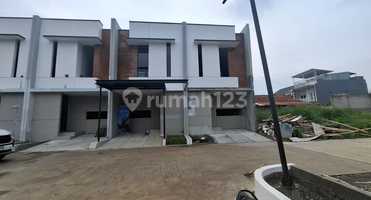 Rumah Baru 2 lantai , Murah , Terusan Cibaduyut