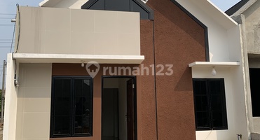 Cluster 1 Lantai Spesifikasi 2 Lantai Kota Depok SHM
