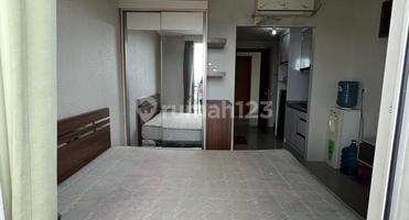 DIJUAL APARTEMEN WOODLAND PARK KALIBATA FURNISHED