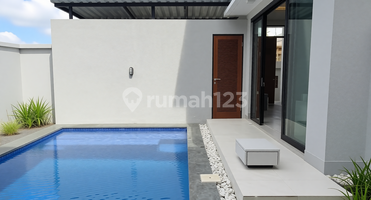 Rumah Semi Villa Ready Unit Dekat Sidewalk Mall