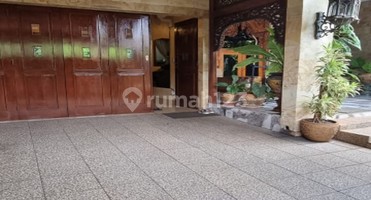 Cinere. Rumah Mewah & Premium, Cozy Modern, Terawat, Bebas Banjir