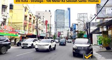 Dijual Ruko Intikota Jl.s.parman (dekat Sekolah San Thomas )