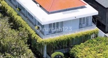 Rumah Mewah 10 Are di Kompleks Elit Nusa Dua, Bali! 5 Menit ke Pantai dan Mulia Hotel | Prpj13