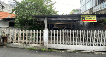 Rumah Kawasan Stasiun Tebet, Jakarta Selatan