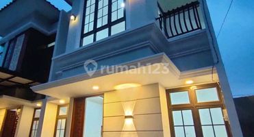 Rumah Bagus Type 2 Lantai Dekat Jagakarsa Dan Cinere Depok