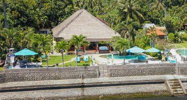 Dijual Luxury Villa Beachfront View Pantai Cantik Legal Shm