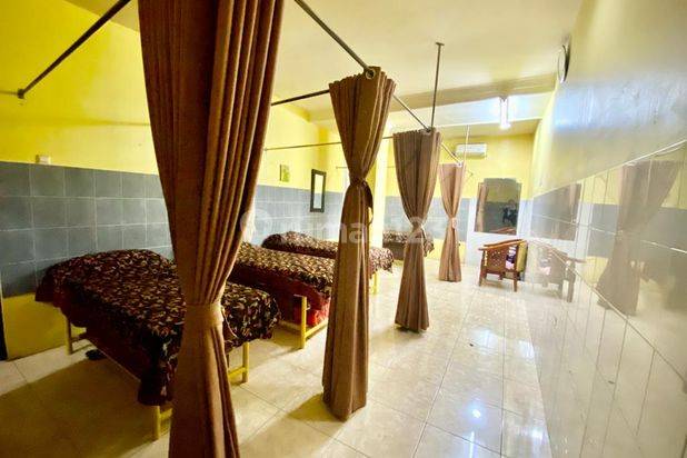 Di Jual Rumah Cocok untuk Usaha di Kebayoran Baru Jakarta Selatan 