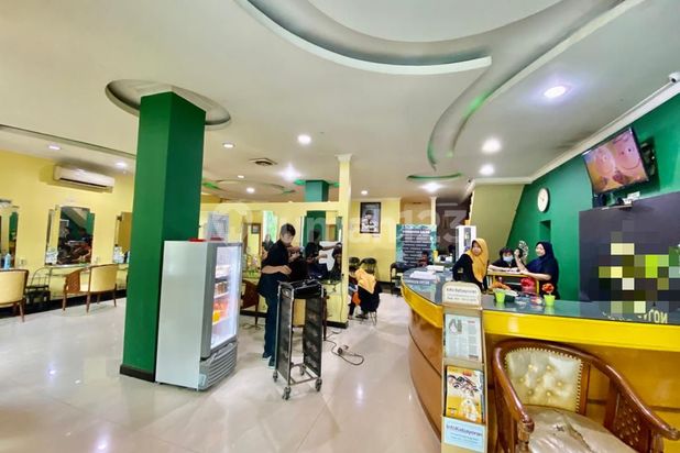 Di Jual Rumah Cocok untuk Usaha di Kebayoran Baru Jakarta Selatan 