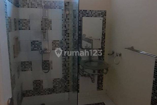 Rumah dekat perkantoran