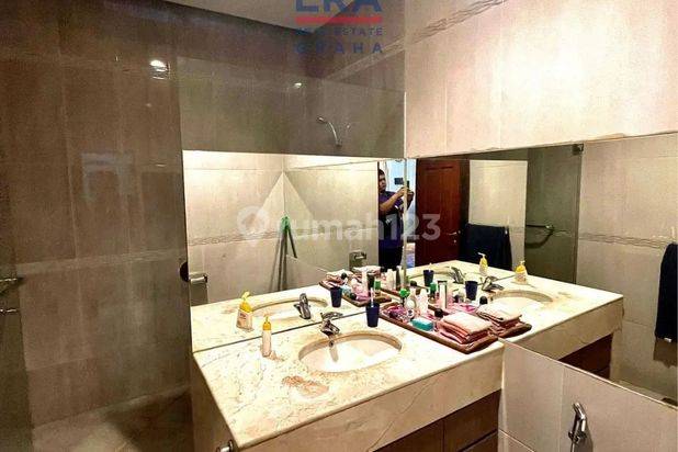 Rumah di Kebayoran Baru 2 Lantai Siap Huni
