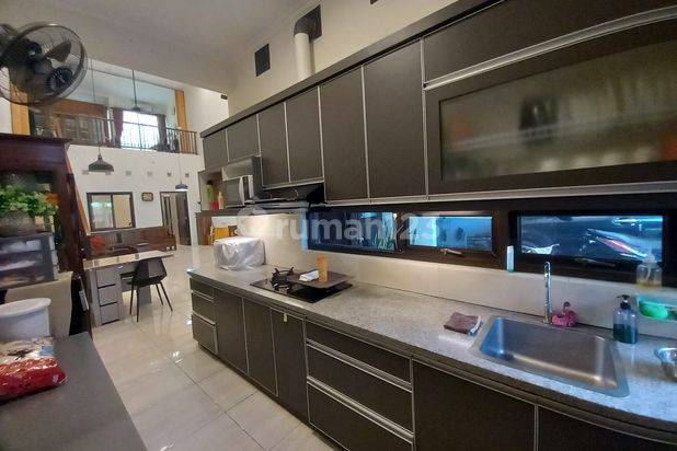 RUMAH MINIMALIS SEMI FURNISH DLM PERUMAHAN DKT TOL DI JATIKRAMAT 