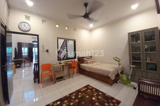 RUMAH MINIMALIS SEMI FURNISH DLM PERUMAHAN DKT TOL DI JATIKRAMAT 