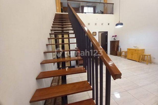 RUMAH MINIMALIS SEMI FURNISH DLM PERUMAHAN DKT TOL DI JATIKRAMAT 