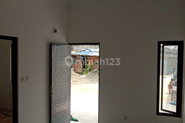 RUMAH BARU 3 KAMAR DEKAT GERBANG TOL DI JATIWARINGIN 