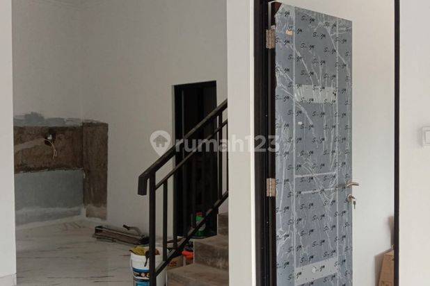 RUMAH BARU 3 KAMAR DEKAT GERBANG TOL DI JATIWARINGIN 