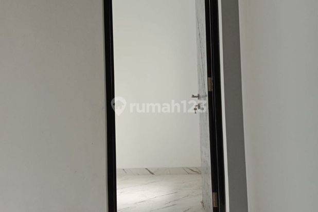 RUMAH BARU 3 KAMAR DEKAT GERBANG TOL DI JATIWARINGIN 