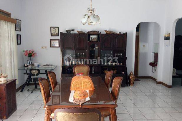 RUMAH LUAS & TERAWAT 4 KAMAR DALAM PERUMAHAN ELIT DI BILLYMOON