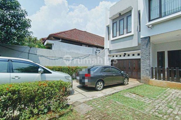 RUMAH DGN TANAH LUAS & POOL COCOK UTK RESTORAN DI PASAR MINGGU