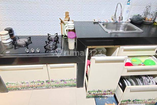 Rumah 2 Lantai Bagus di Perum Grand Deltasari, Waru Sidoarjo