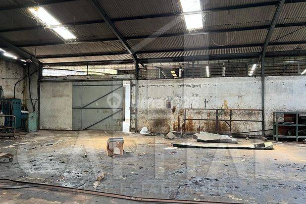 3 Unit Bangunan Gudang di Mainroad Ciparay