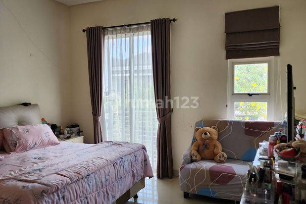 Dijual Rumah di Green Lake City Cluster West Coast, S. Huni, Nego