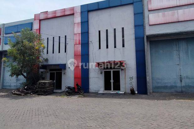 GUDANG DI KOMPLEK PERGUDANGAN BUDURAN SIDOARJO SIAP PAKAI