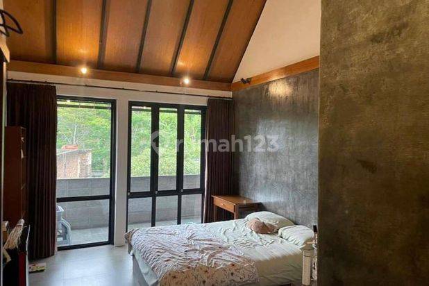 Dijual Cepat Rumah Aesthetic Di Ciumbuleit SHM