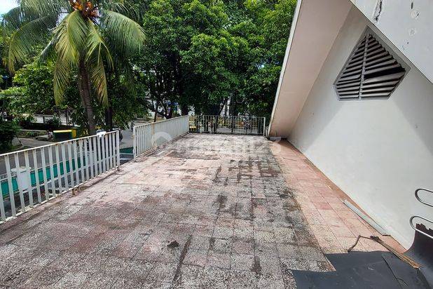 Dijual rumah tua 2 lantai di Darmawangsa, Jakarta Selatan