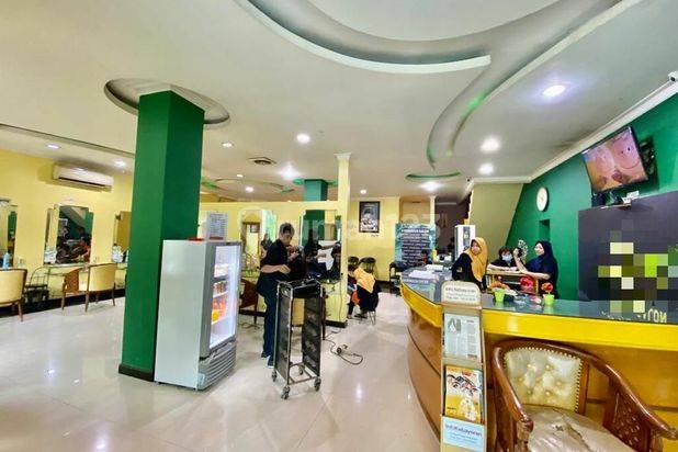 Rumah multifungsi bisa hunian dan Usaha Di Kebayoran Baru! Nego