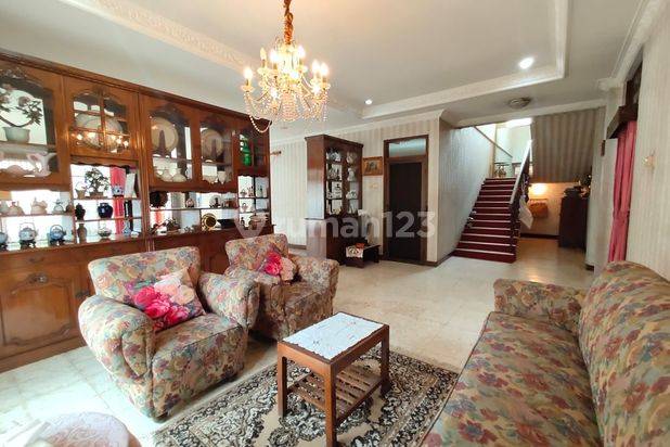 Rumah Hitung Tanah di Tengah Kota Jakarta