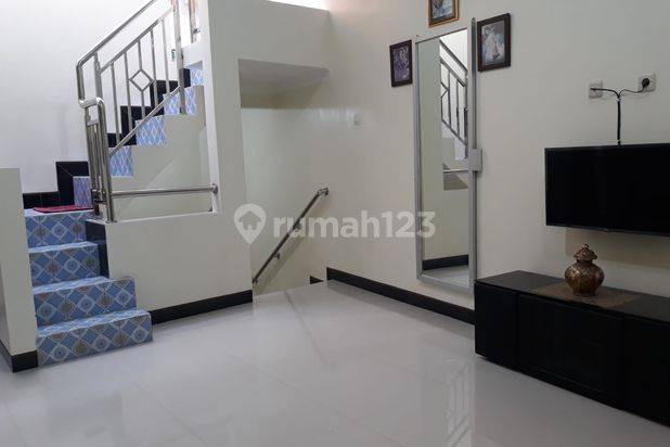 Rumah Furnish Strategis Pinggir Jalan Dekat Pusat Kota Jogja