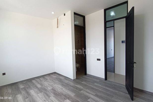 Cluster Jeruk Pondok Tjandra Baru Gress, Minimalis Modern . Pondok Tjandra .