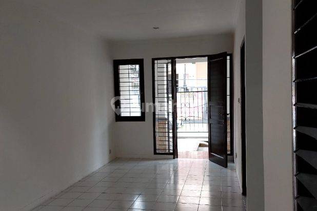 Rumah disewakan metro permata 1