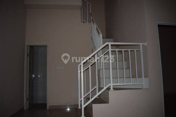 Rumah 2 Lantai di Pejuang Harapan Indah Bekasi