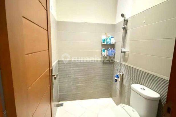 Di jual rumah dalam komplek di Buaran Klender duren sawit Jakarta timur